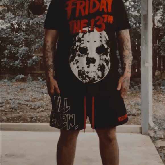 I love all things DARK EVIL AND HORROR 🖤 - Picture 2 of 4